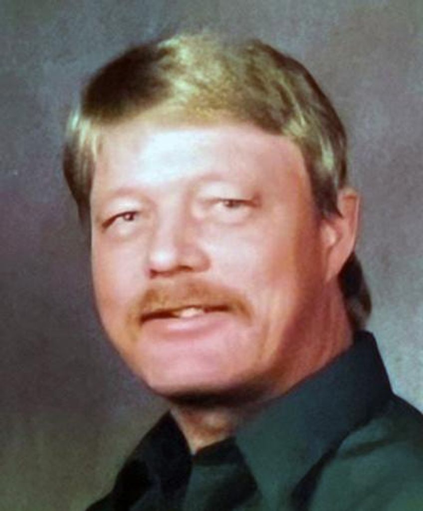 Brett Dean Wells Profile Photo