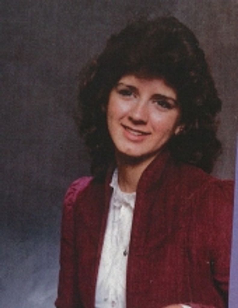 Suzanne "Suzi" Marie Mcgill