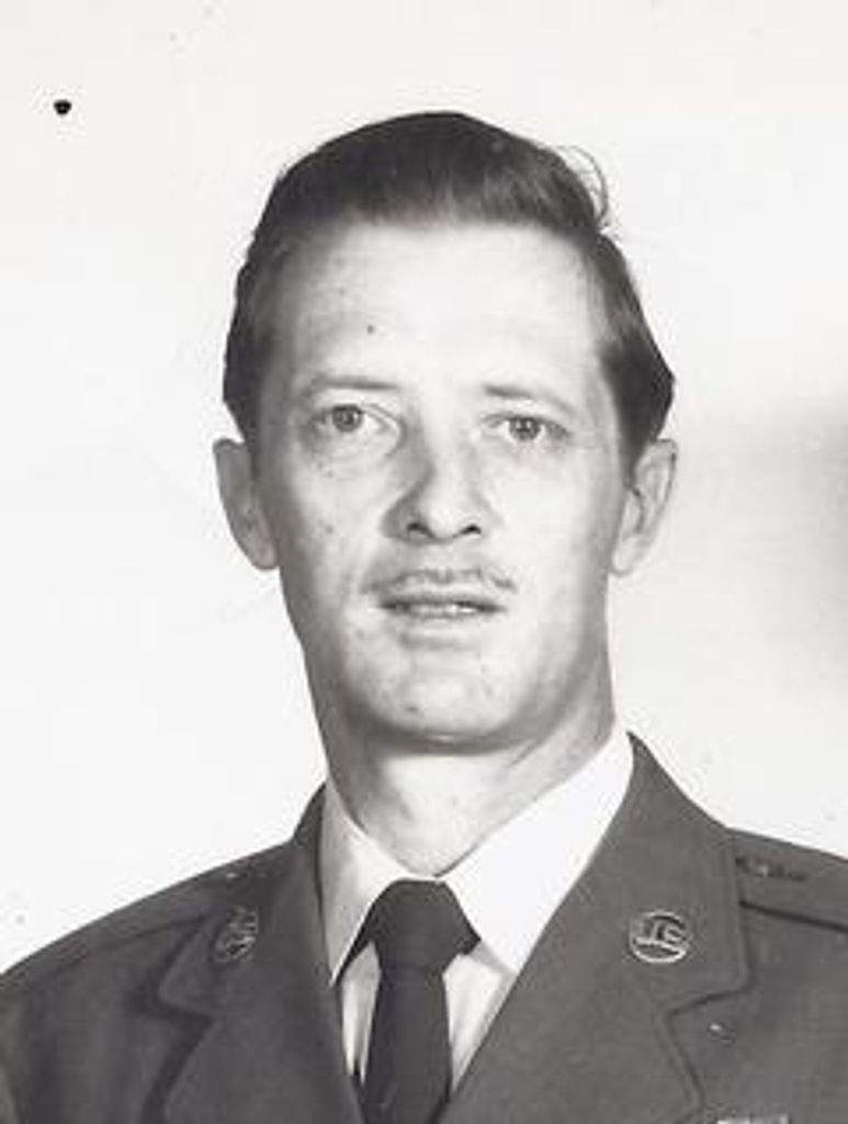 Laurence "Mac"  Mckinstry