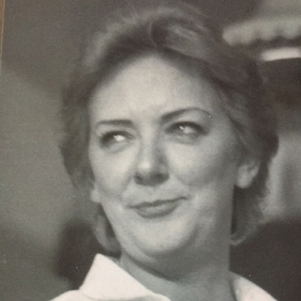 Linda Lou Theresa Creekpaum