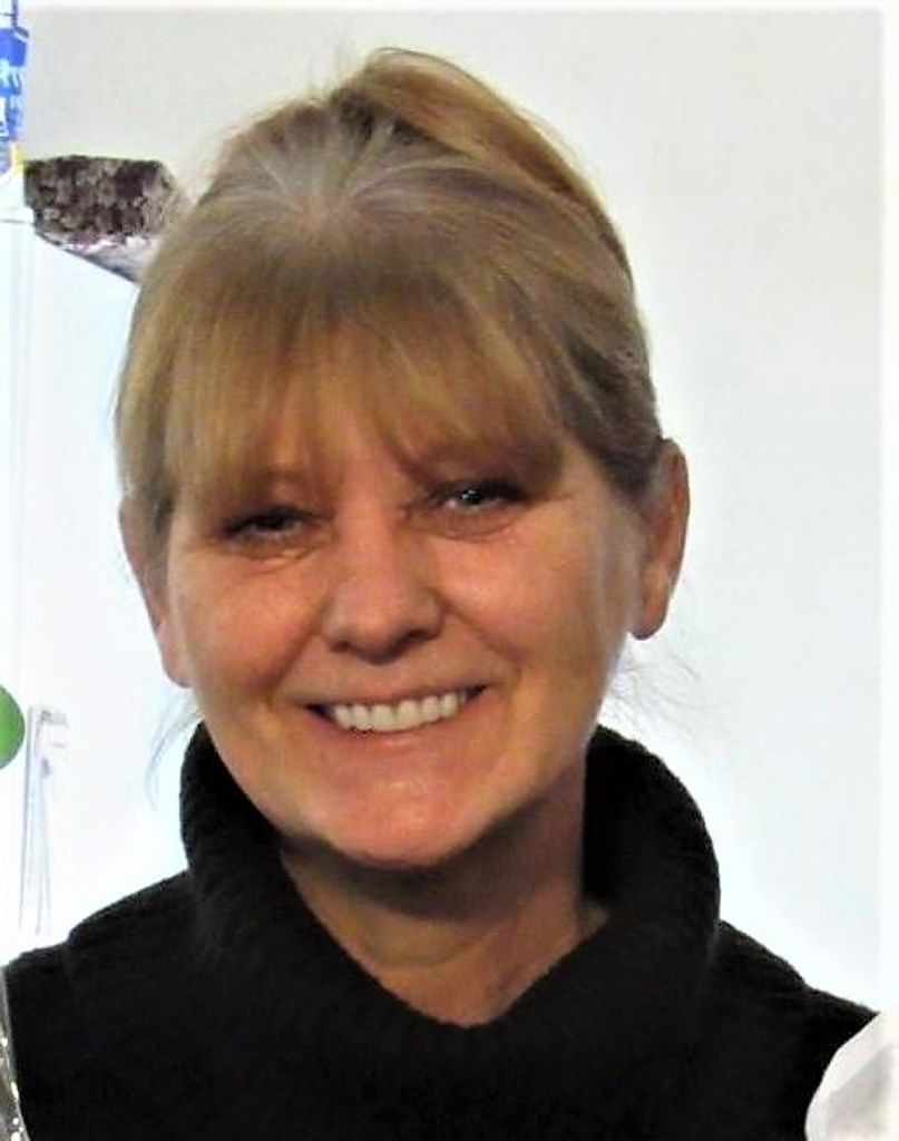 Debra Lynne (Arnold)  White Profile Photo