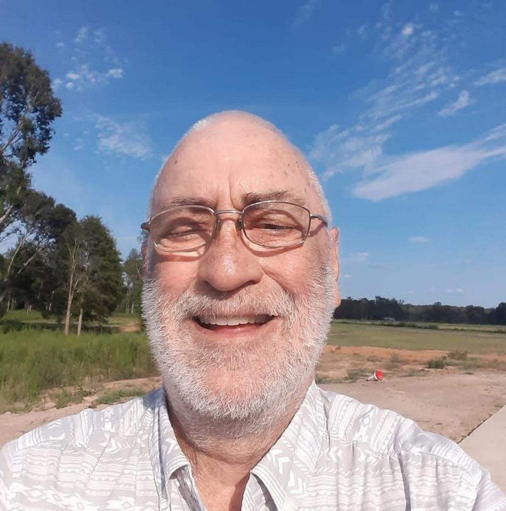 Michael Leon White Profile Photo