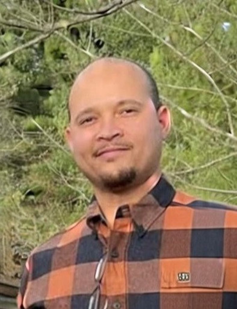 Devon Isaiah Gillon Profile Photo