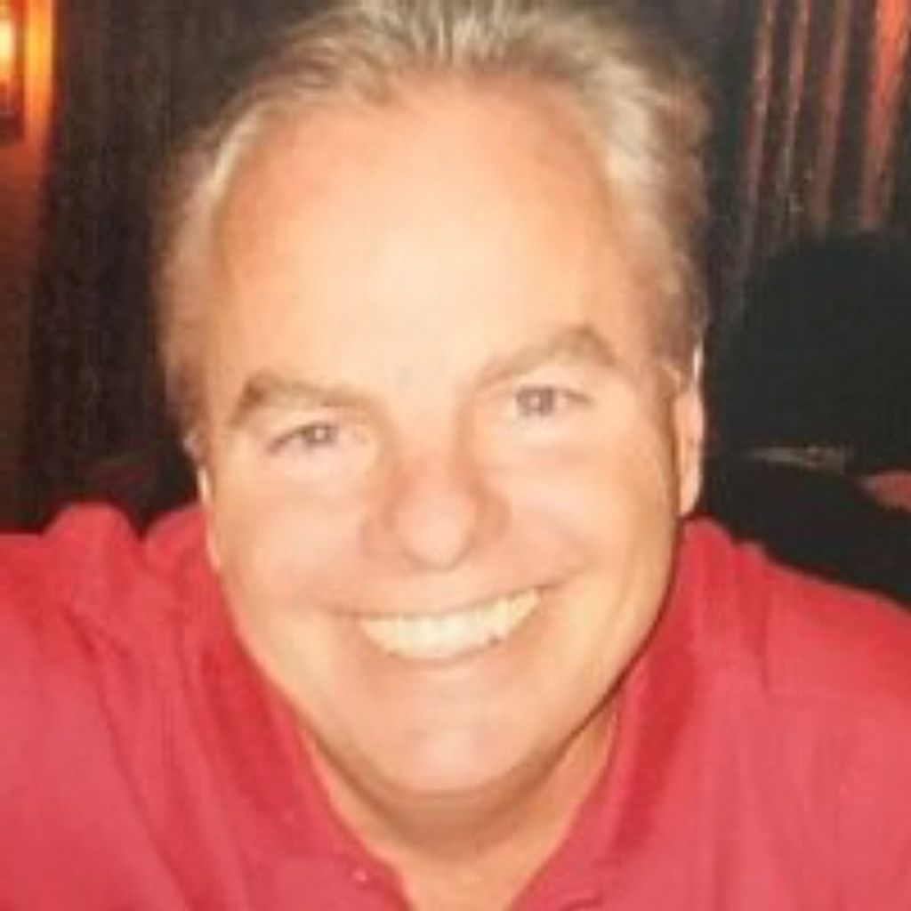 Christopher Rayner Profile Photo