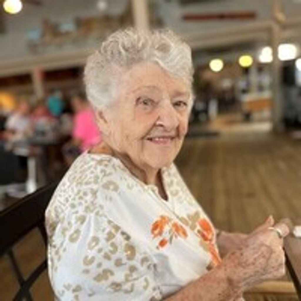 Dorine Estelle Bullock Profile Photo
