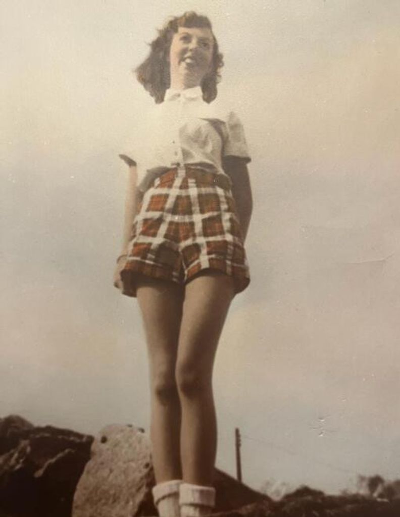 Joan E. (Bartley)  Benjamin Profile Photo