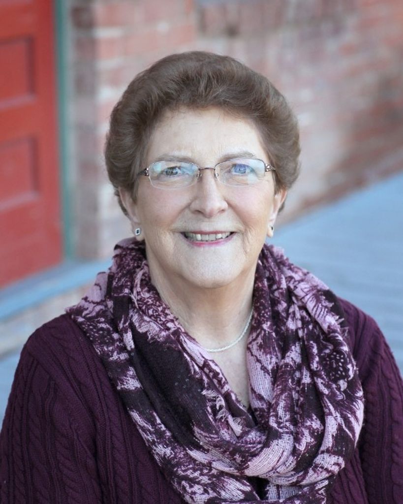 Diane R Anders