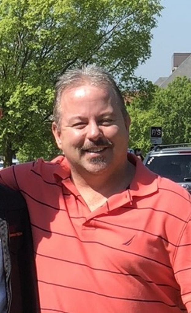 Christopher Huddleston Profile Photo