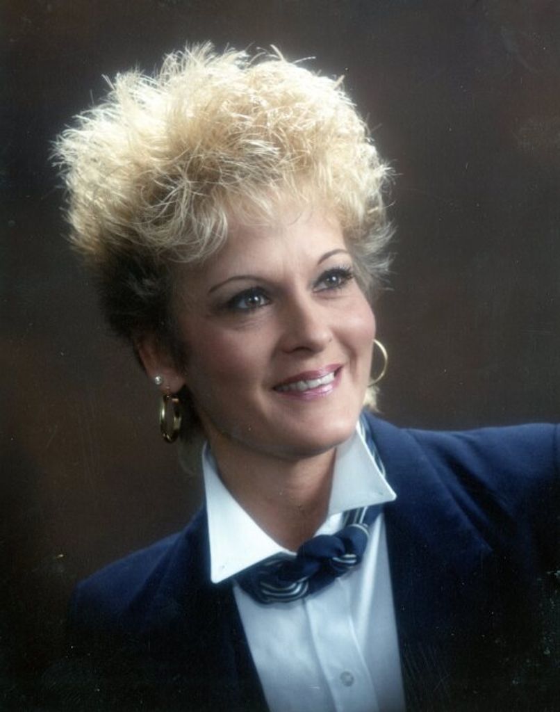 Sharon Lynne Verostko Oakley Profile Photo