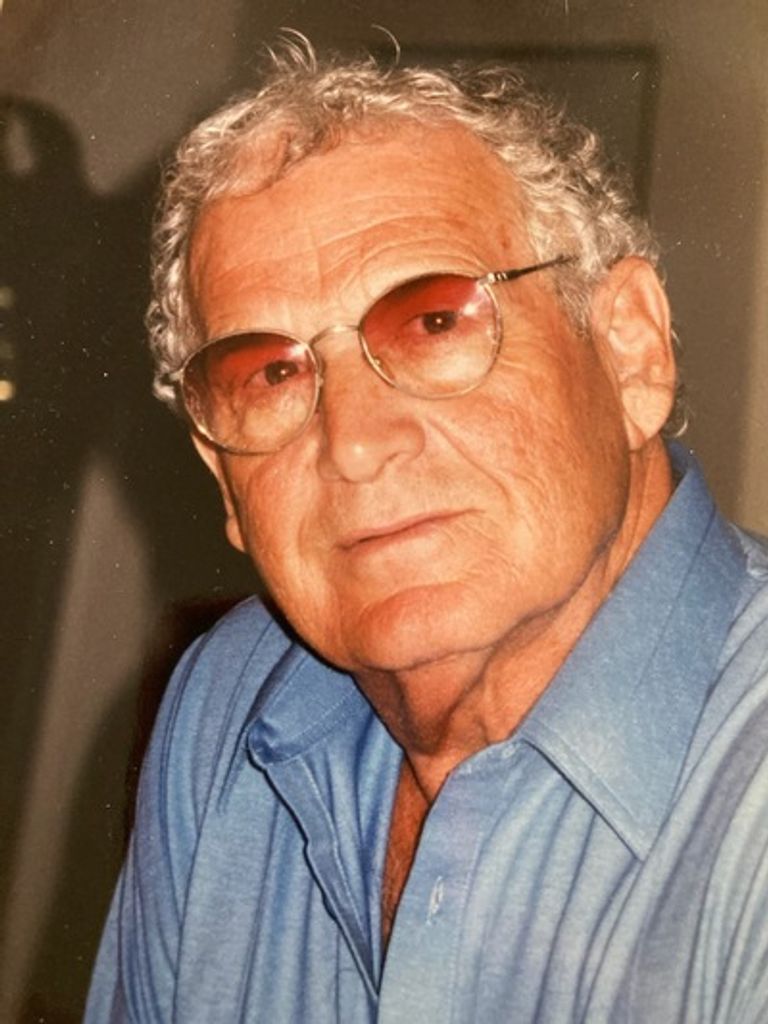 Theodore J Straus Profile Photo