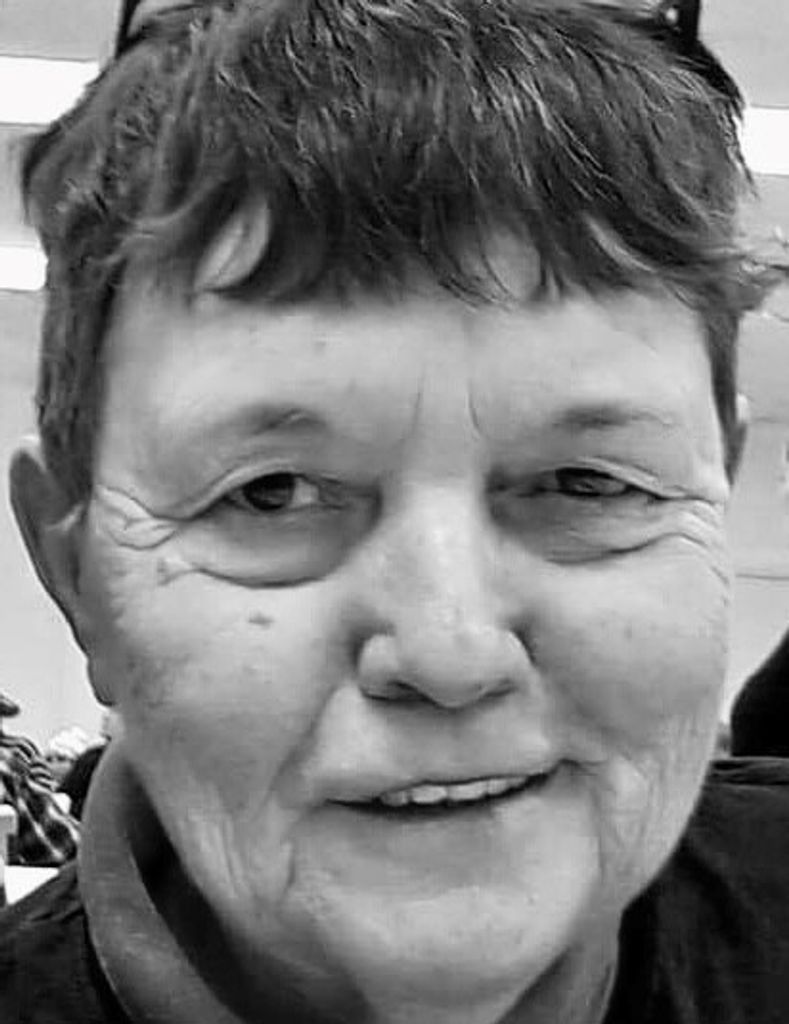 Linda  Theresa  Vondle 