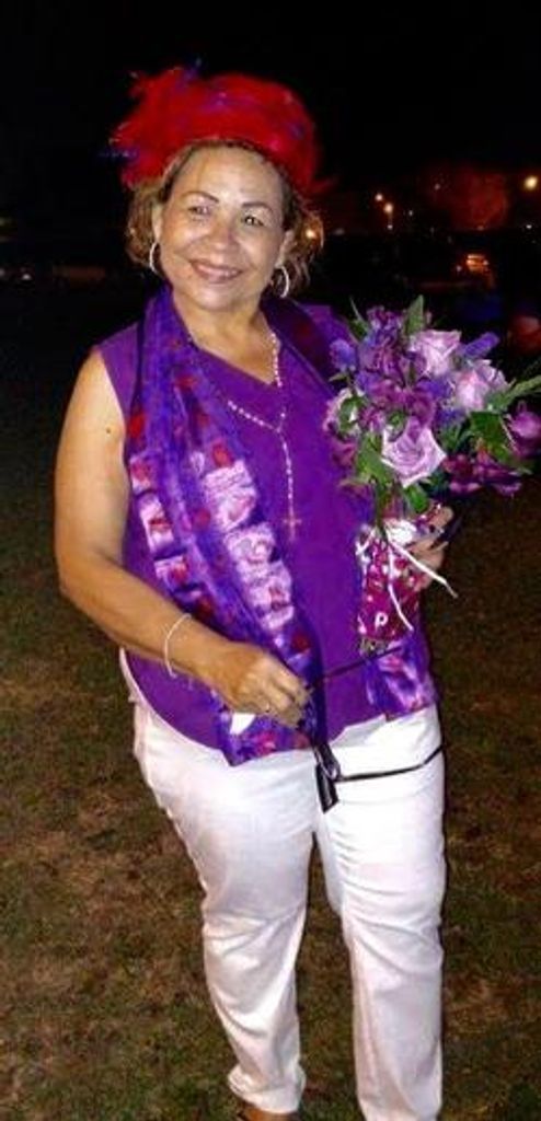 Gloria Alaniz Profile Photo