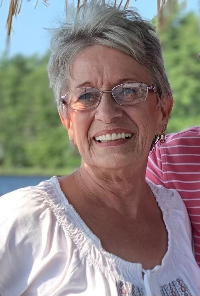 Susan Macdonald Profile Photo