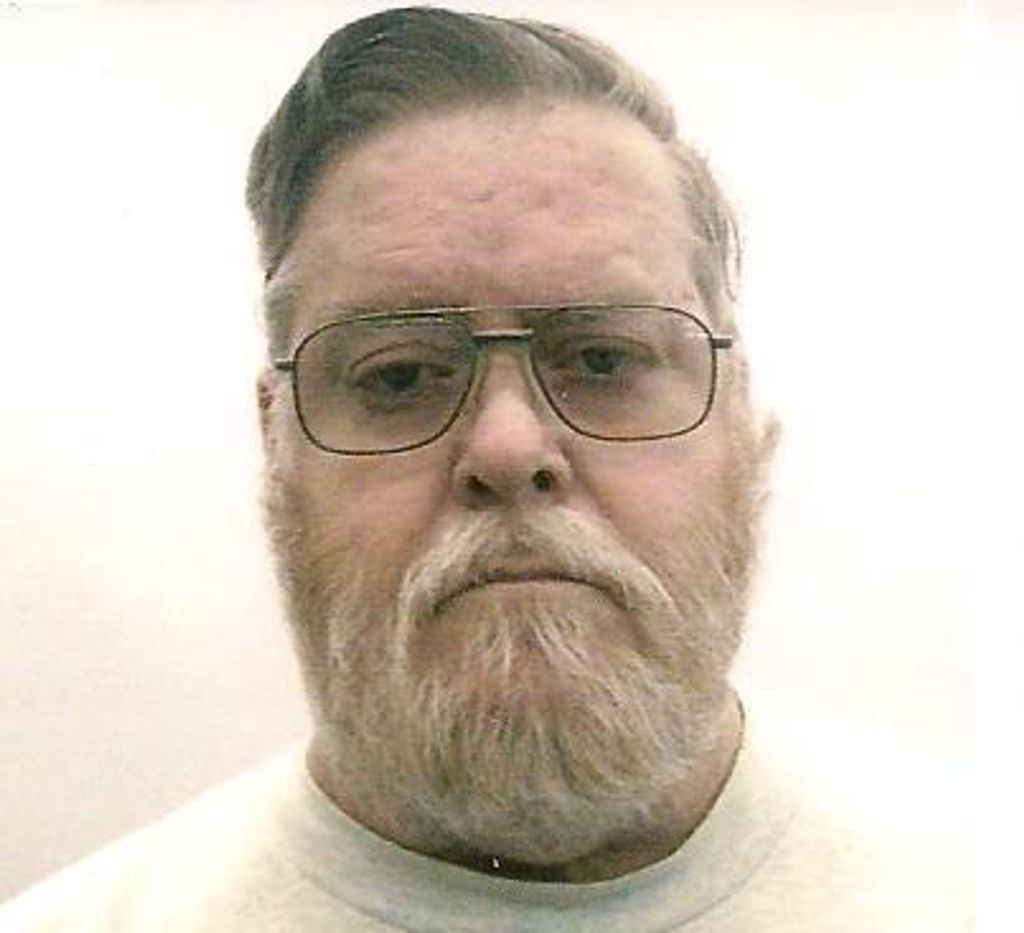 Mr.    Ronald M Hash