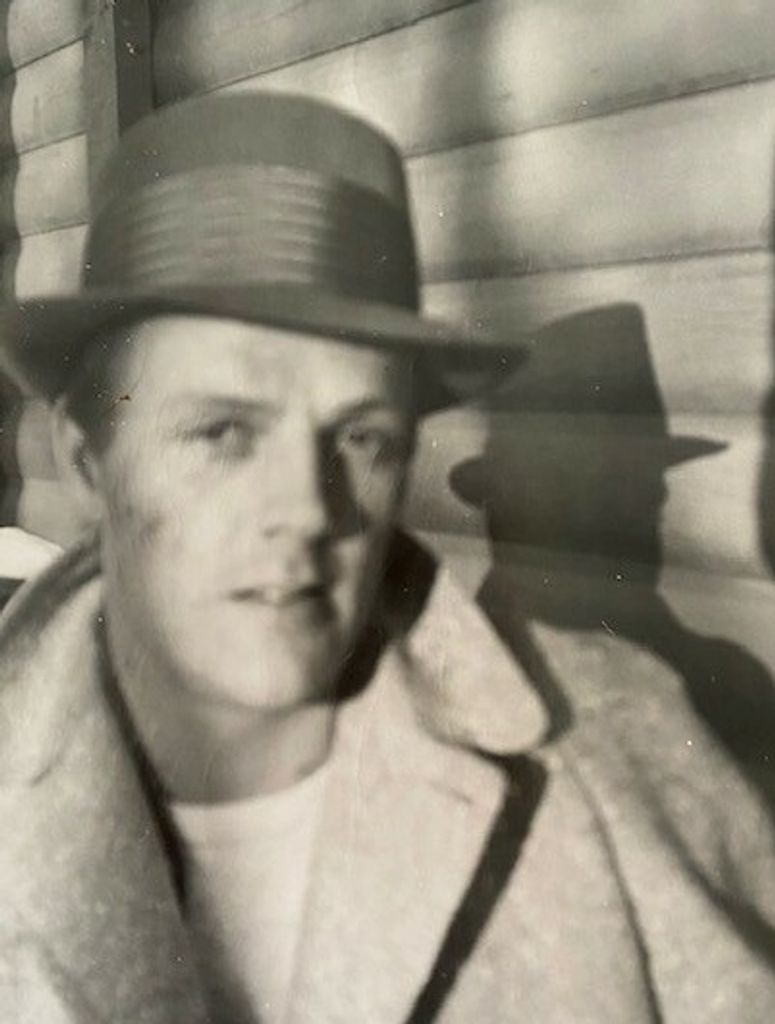 Raymond Albert Hesselberg Profile Photo