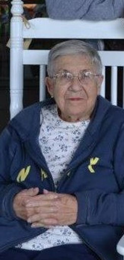 Helen Marie (Clapp)  Arnett