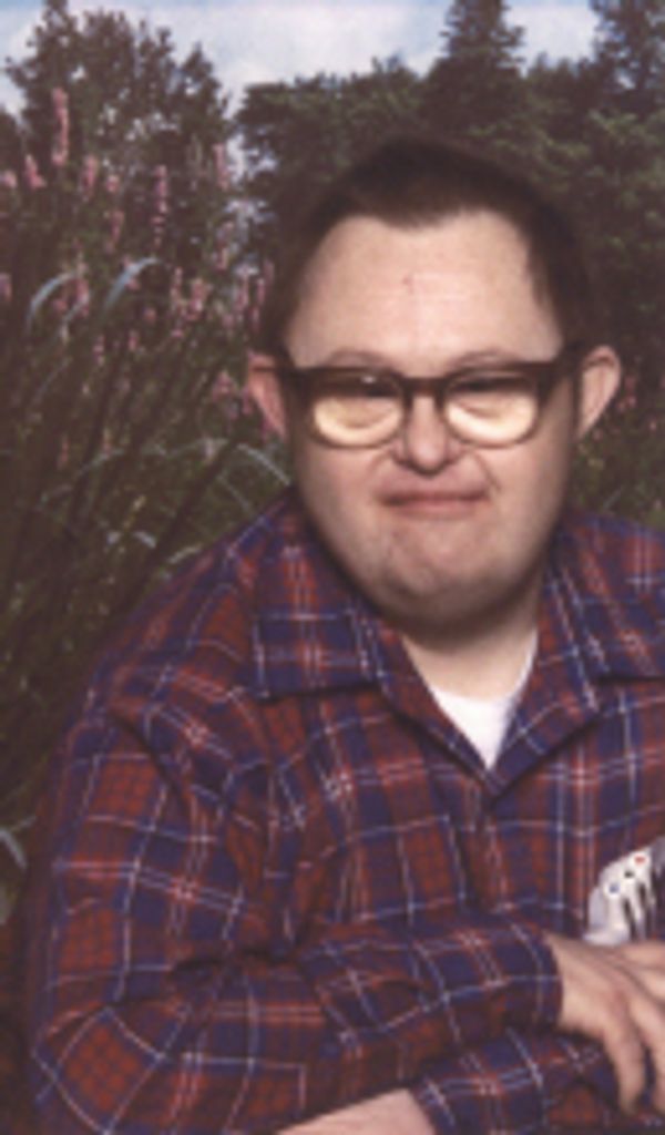 Eddie Ray Becher