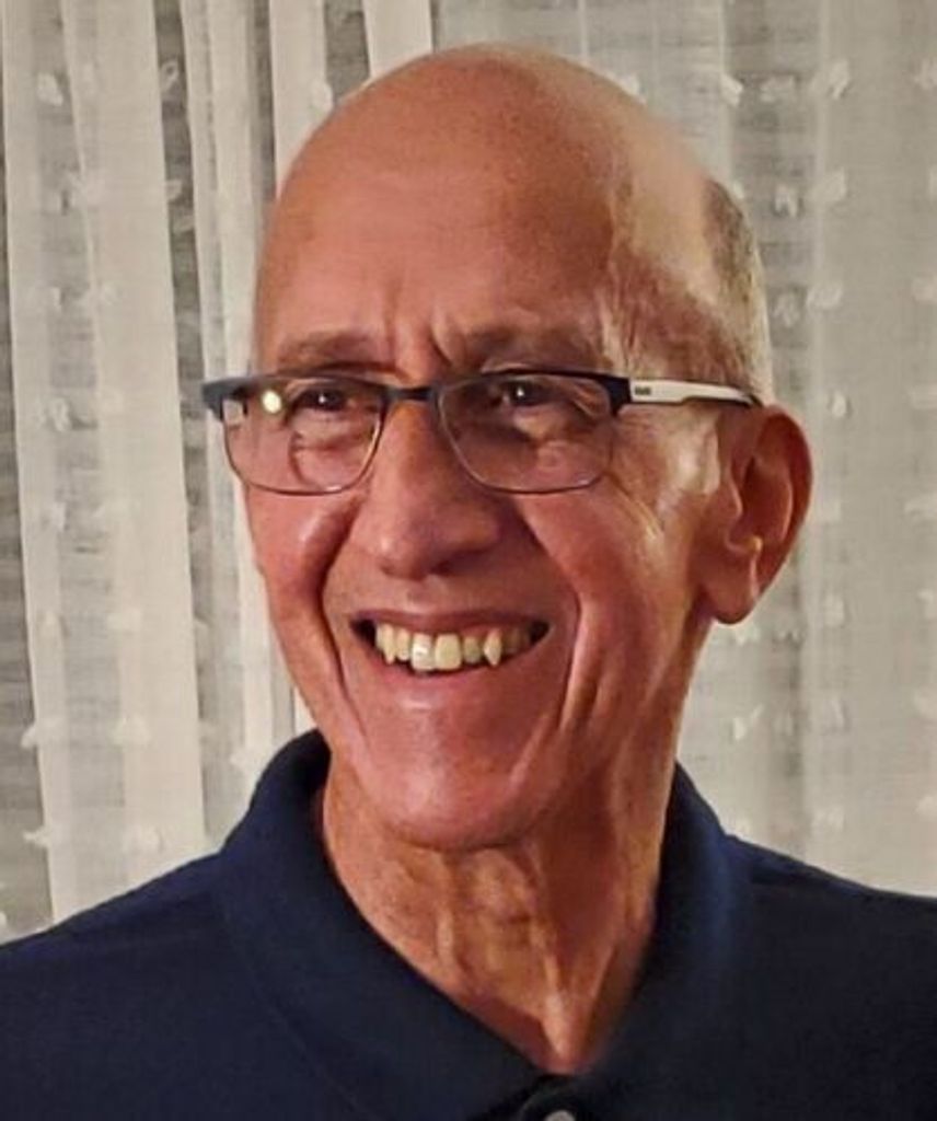 Richard D Santos Profile Photo