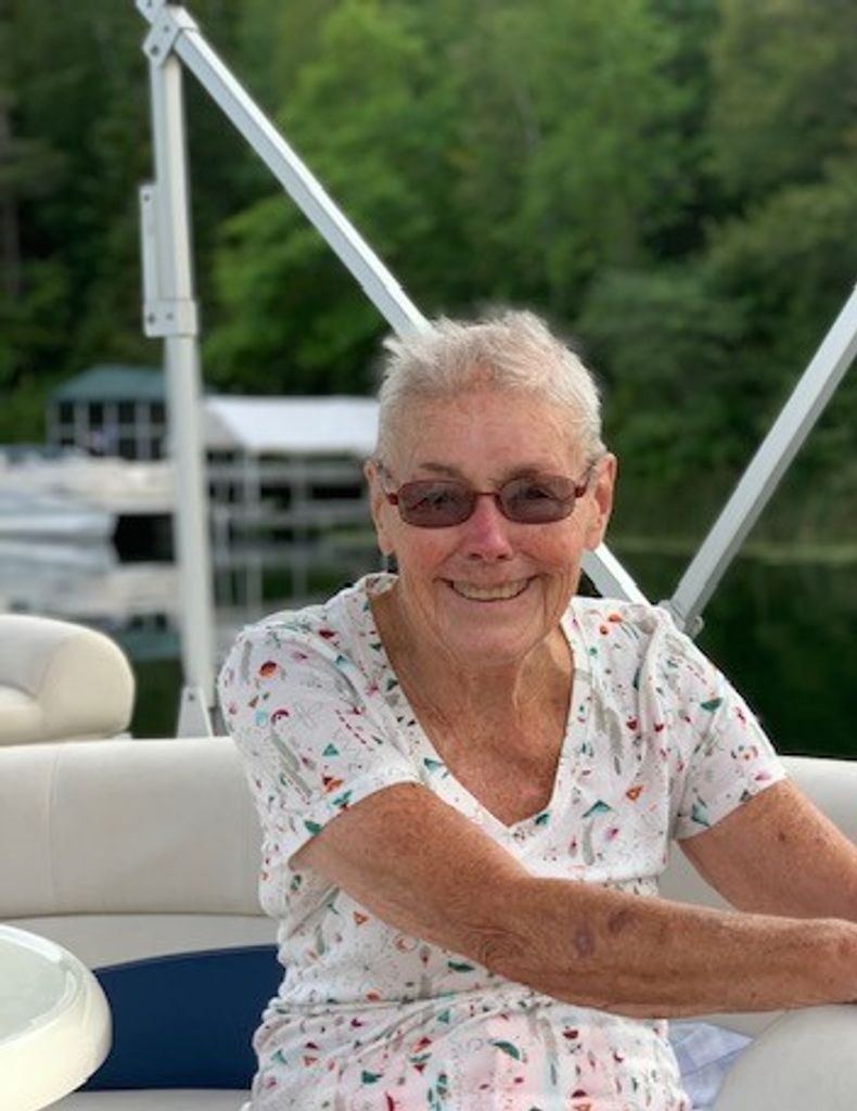 Marilyn L. (Lundquist) Carlson Profile Photo