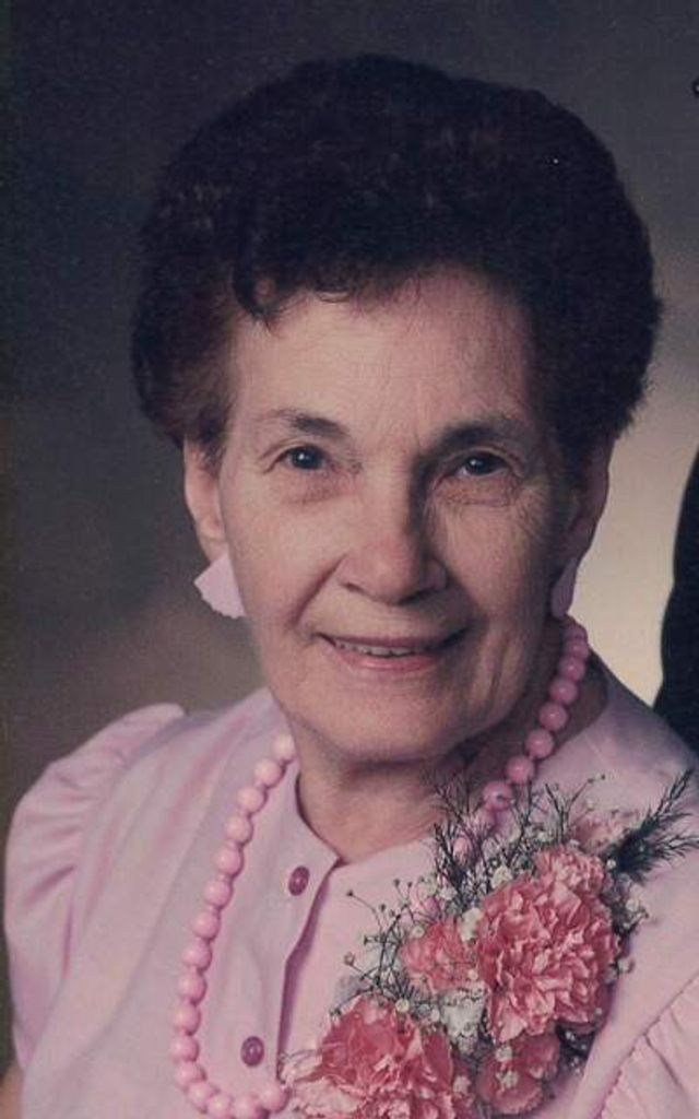 Virginia Nepodal Profile Photo