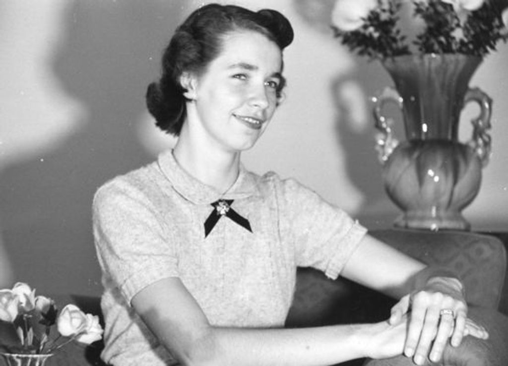 Lorraine Coone Profile Photo