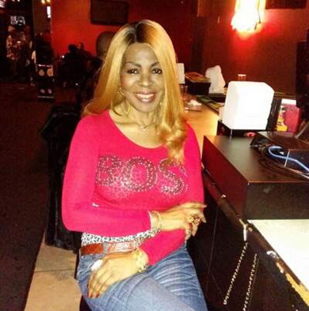 Jackie Lynn "Grammy" Johnson-Akomas