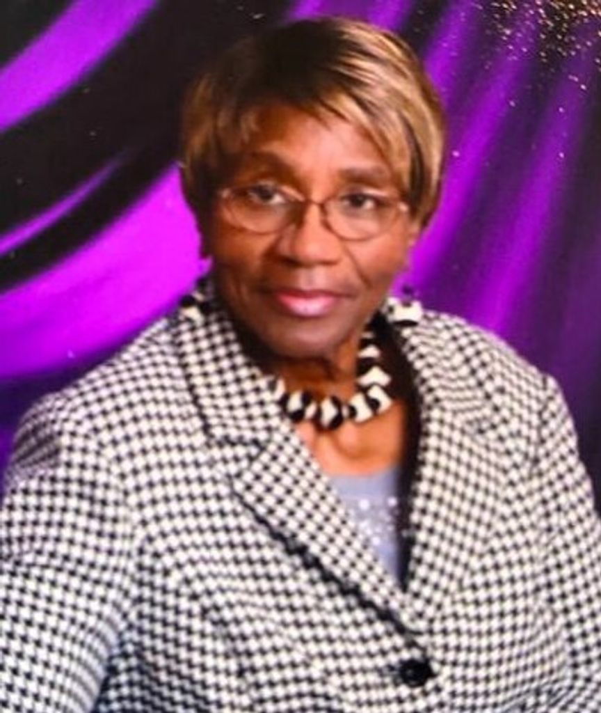 Ms. Tracie Hill Powell Profile Photo