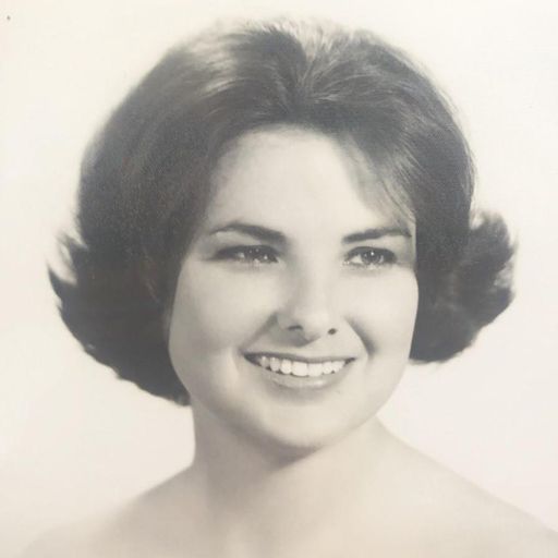 Esperanza Gomez Profile Photo