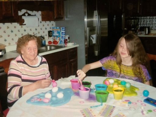 Evelyn (Howard)  Muncy photo gallery thumbnail 29 of 68
