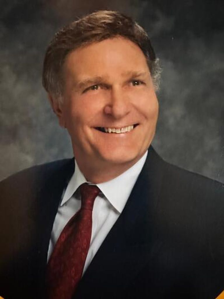 Thomas Ray Crowel Profile Photo