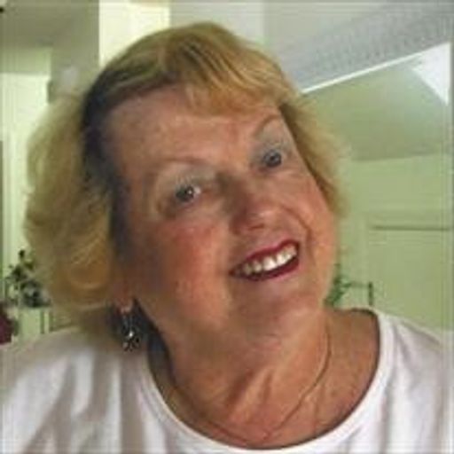 Sarah Kubelka Profile Photo