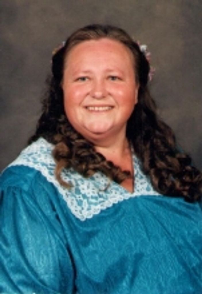 Linda Kregar Kassay