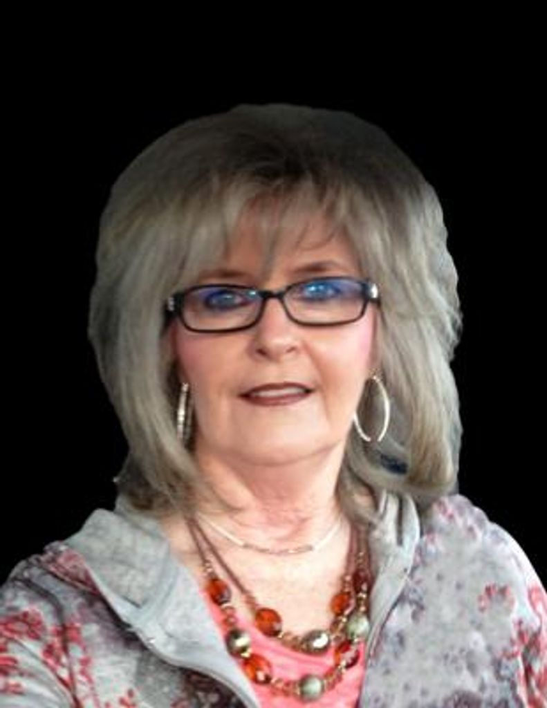 Vicki Lorenz Profile Photo