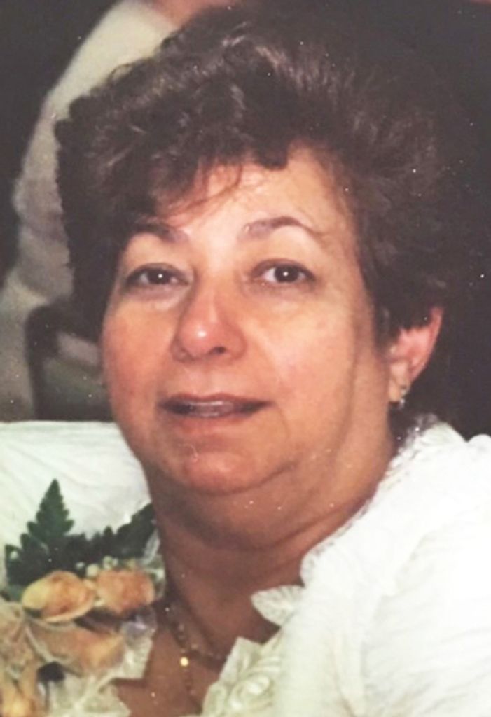 Estrella Martinez Profile Photo