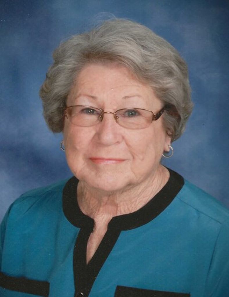 Roxie  Ruth Clark
