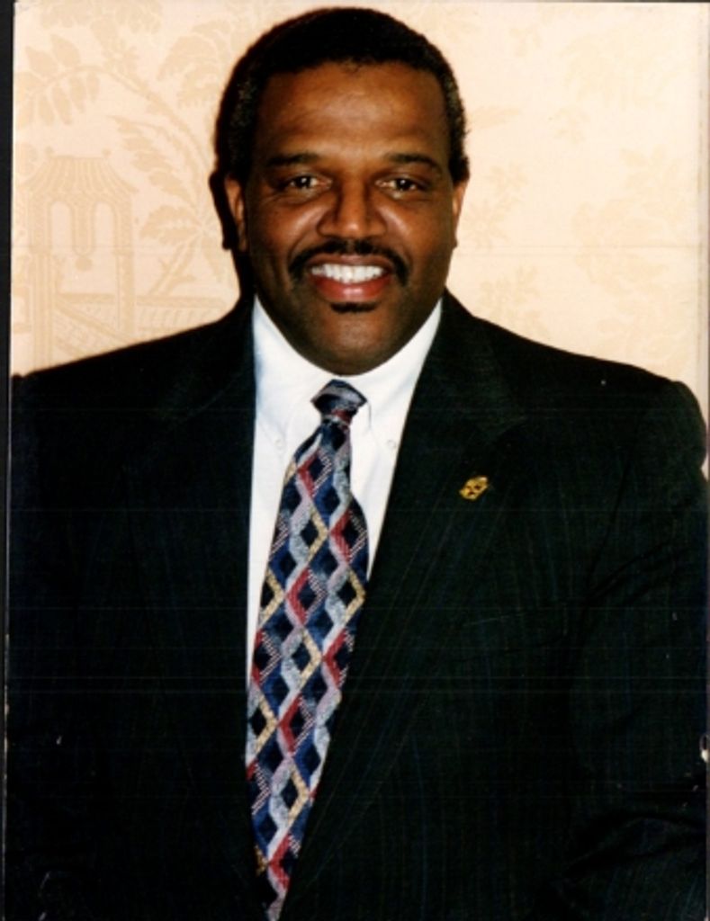 Charles Cross Profile Photo