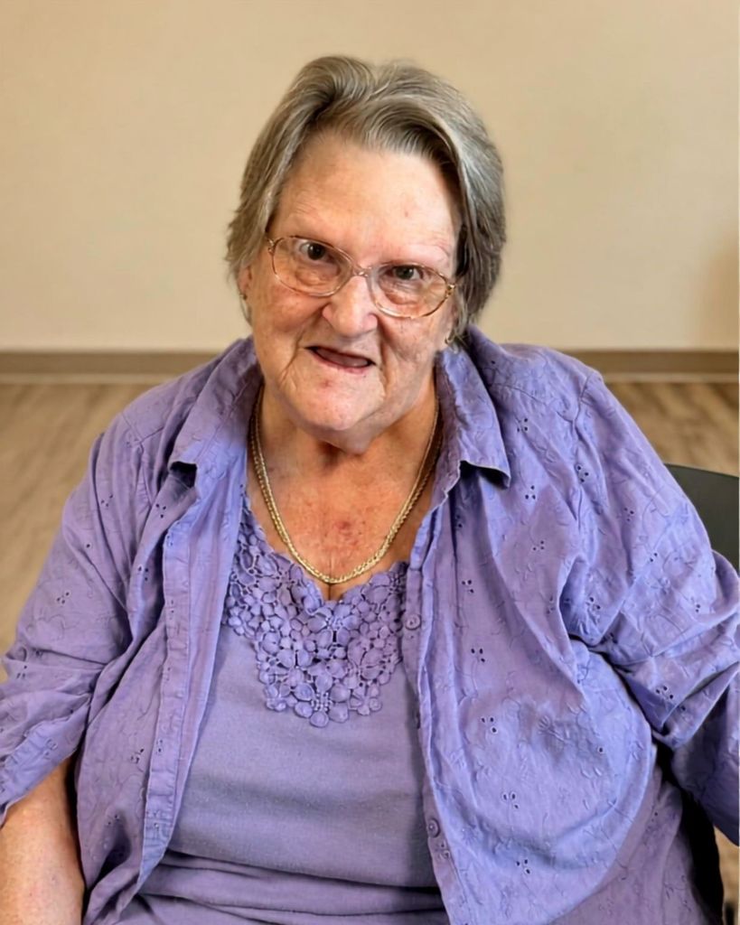 Sandra Lyona Klindworth Profile Photo