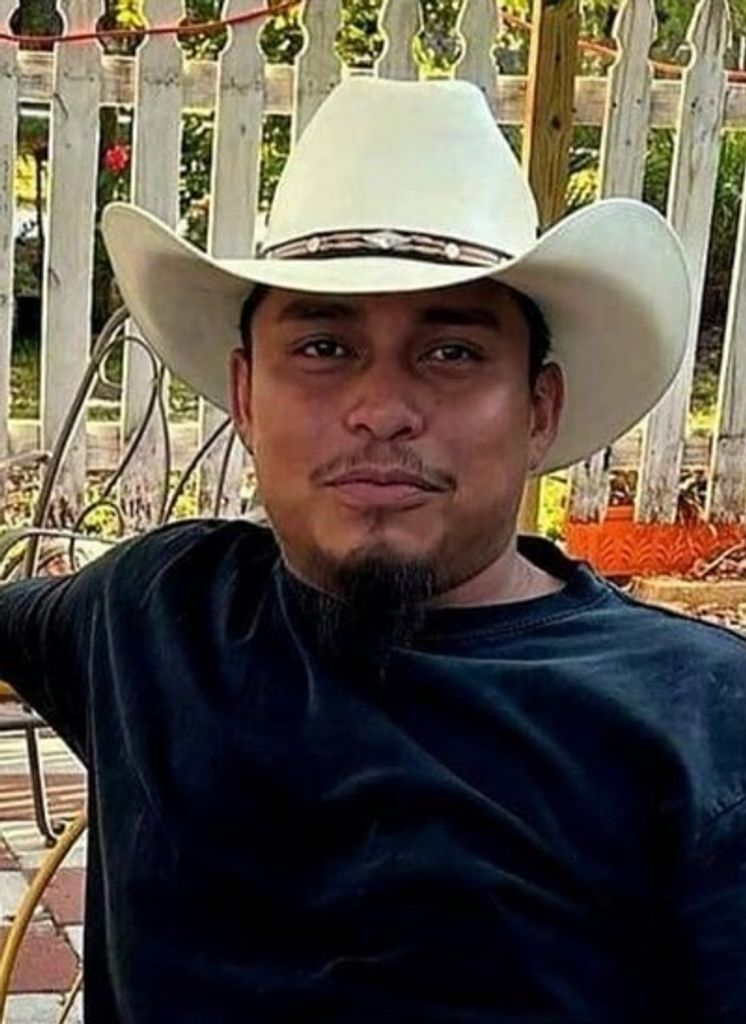 Ruben Cervantes Profile Photo