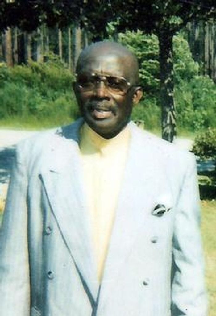 Liesbon Frasier, Sr.