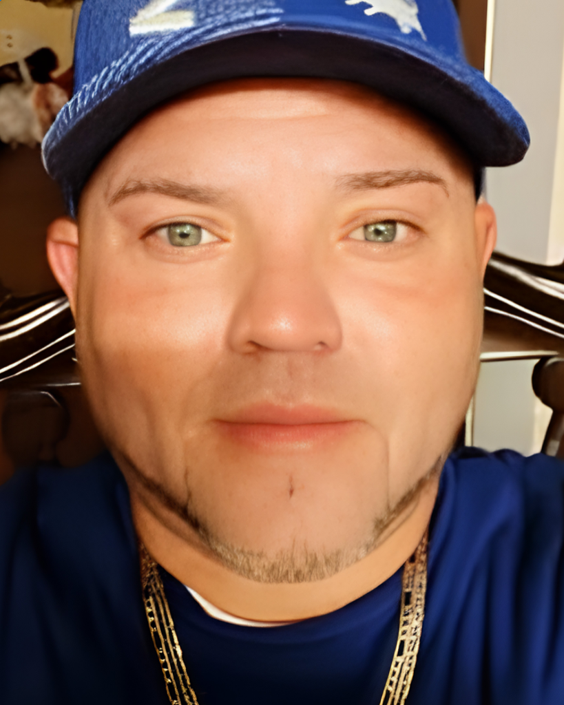 Dennis Manuel Carrau Martell Profile Photo