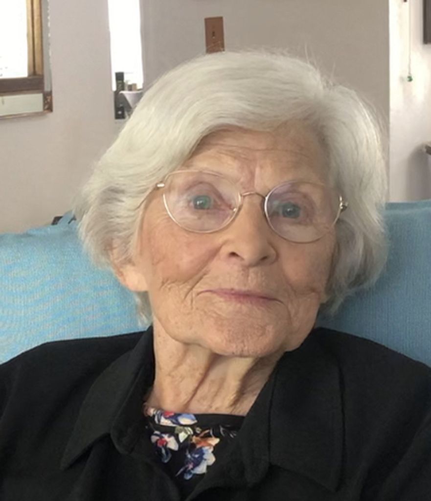 Mary Elizabeth D'Zamko Profile Photo