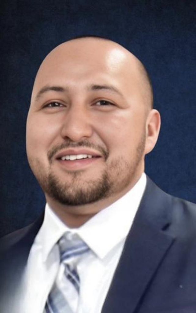 Brian Macias De Luna Profile Photo