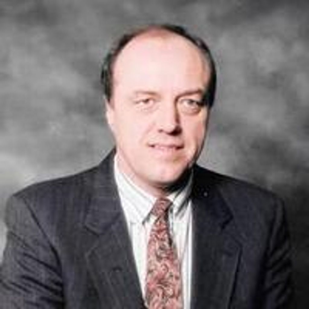 Lee E. Wolter