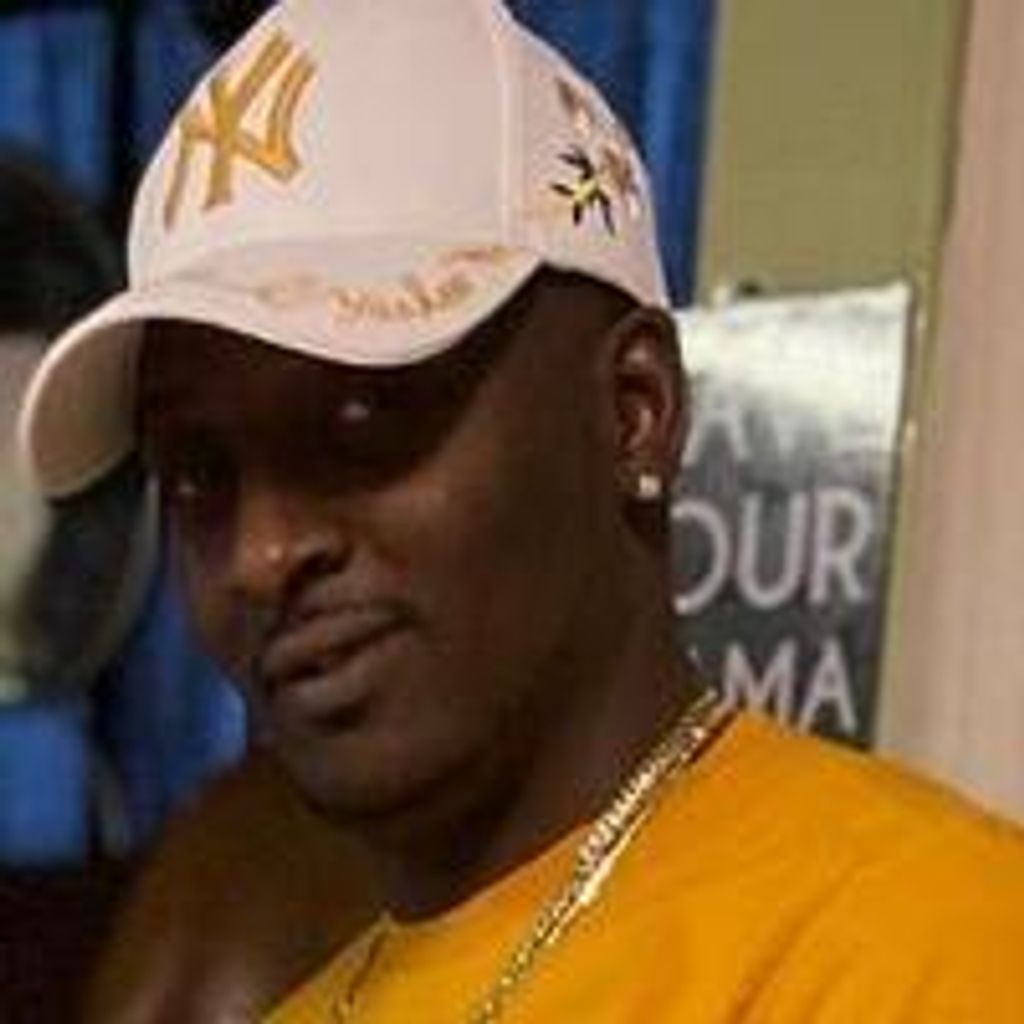 Milton M Kirnon Profile Photo
