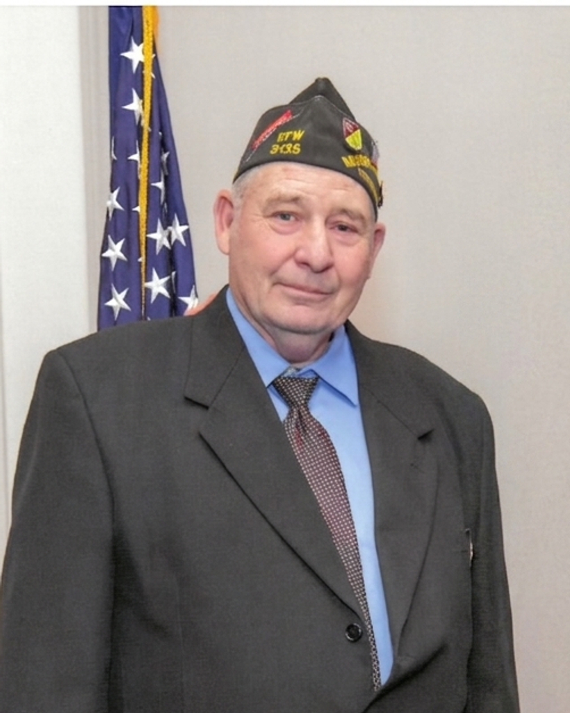 Charlie Dickinson