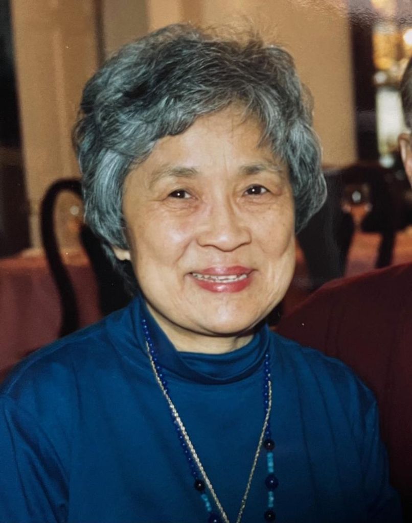 Rose Len Profile Photo