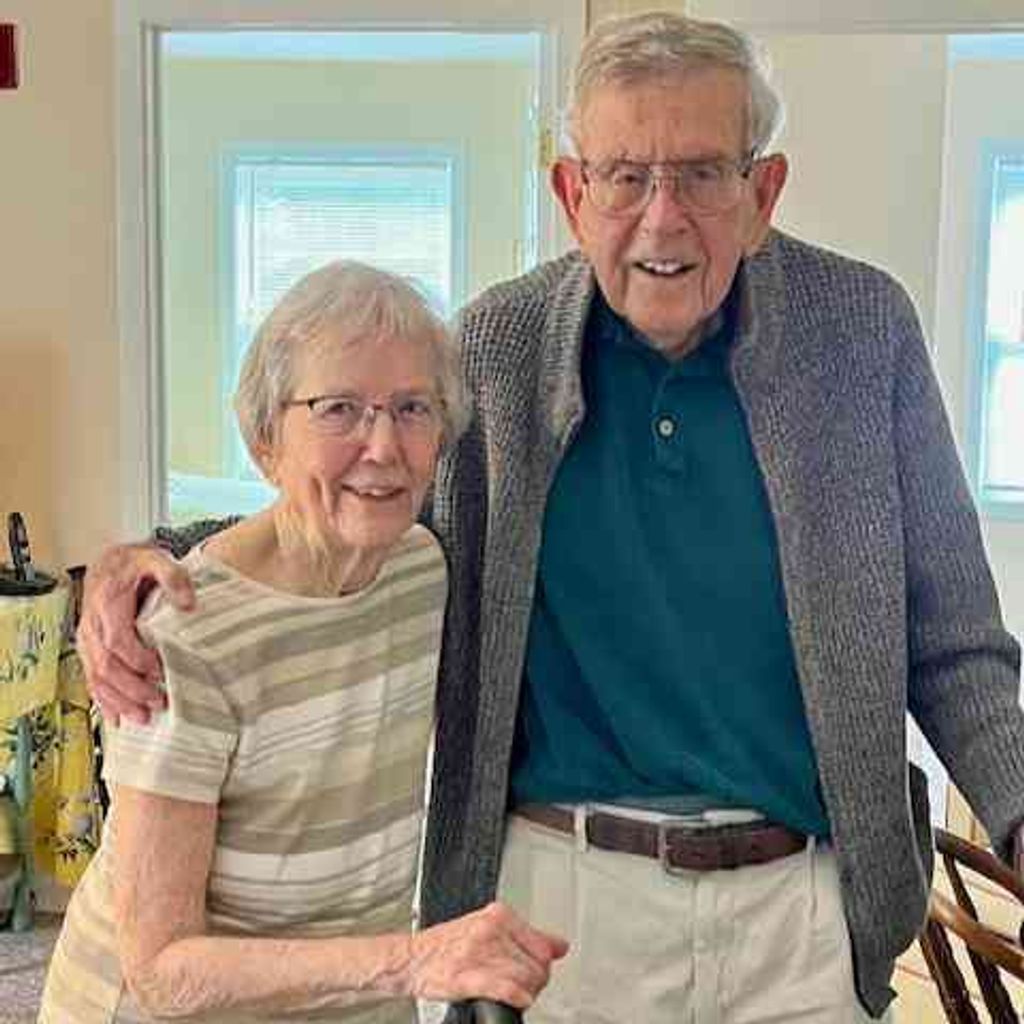 Jerry and DeVere Oakes Profile Photo