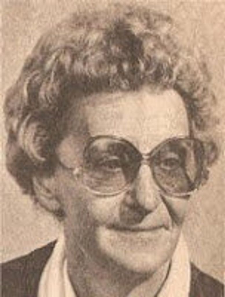E. Louise Colaianni (Noni)