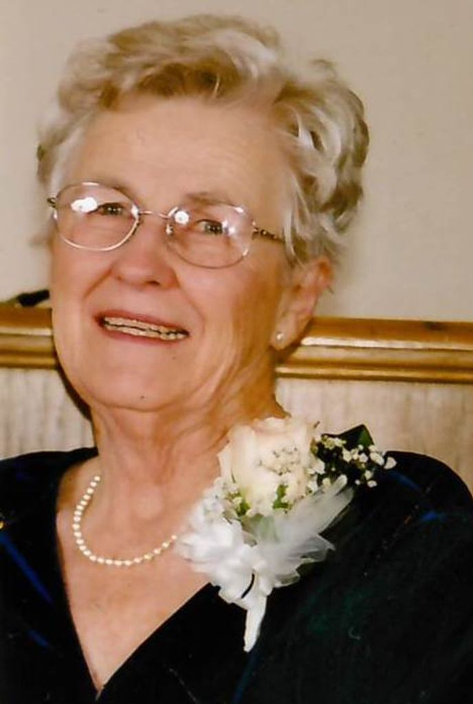 Mary Helen Stephens (Swingler)  Greer Profile Photo