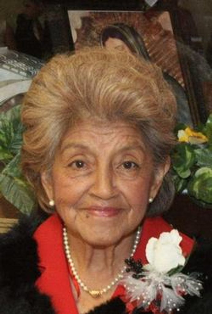 Susie Flores Profile Photo